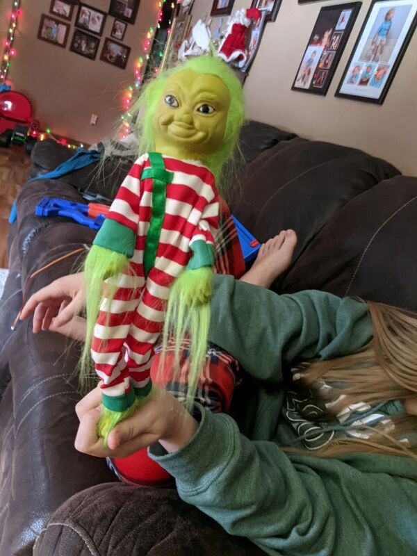 grinch peg doll